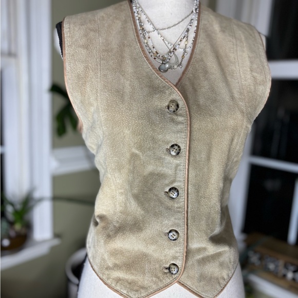 Marsh Landing Petite small VNT Beige tan brown boho suede layers Vest - Picture 1 of 13
